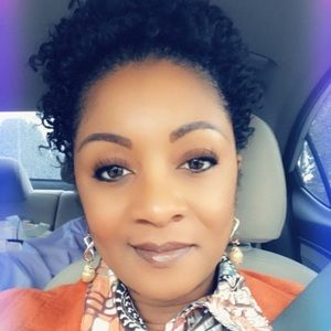 Meet your Posher, Beverly